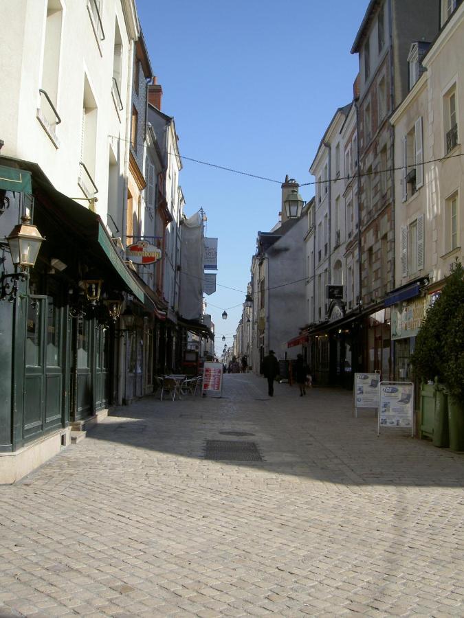 Porte Bourgogne 奥尔良 外观 照片